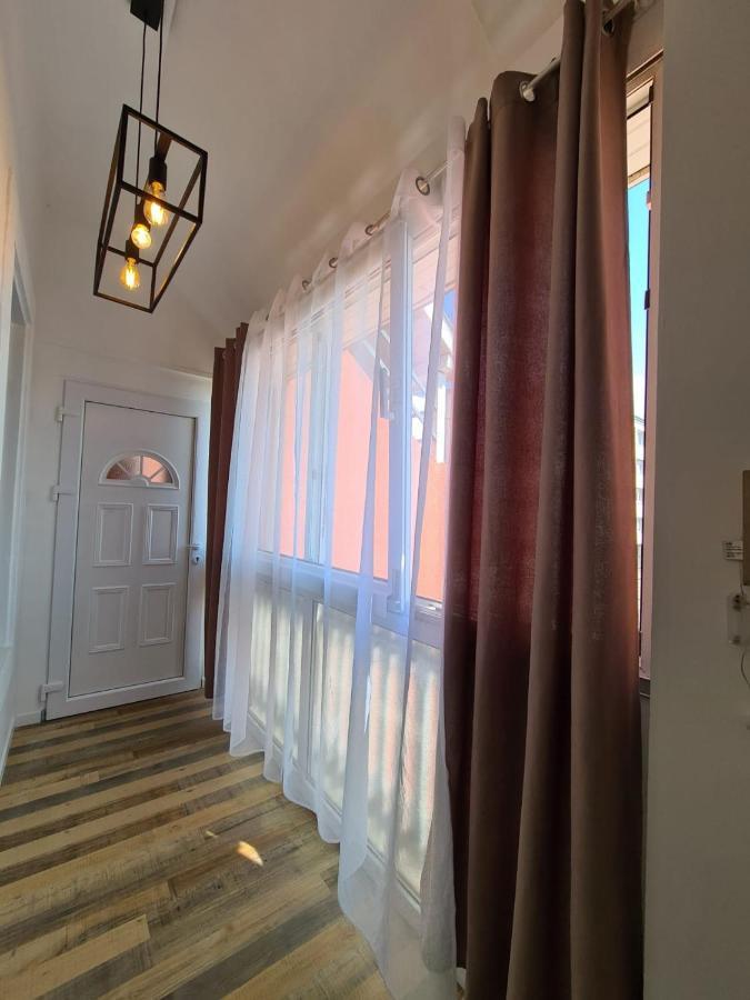 Apartamento Le raffiné-parking privé-proche frontière Bâle Saint-Louis  Exterior foto